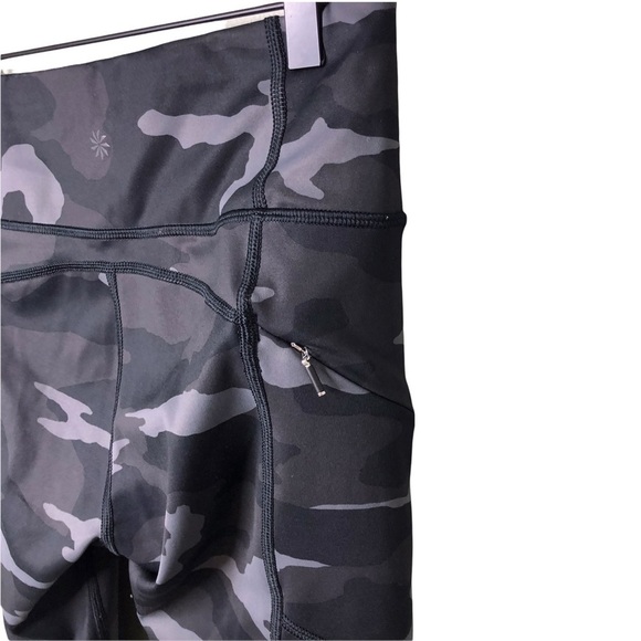 Athleta Contender 7/8 Tight Leggings Gray Camo Print Size Small Athletic 405480 - Picture 8 of 12